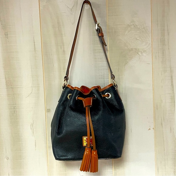 Dooney & Bourke Black Tan Saffiano Crossbody Drawstring bag - Picture 4 of 12